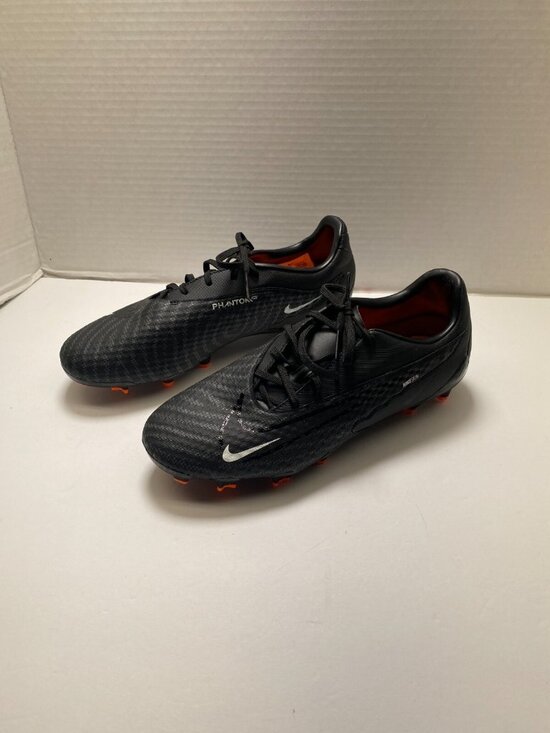 Nike Phantom GX Academy FG/MG Soccer Cleats Mens 6.5 Womens 8 main image 6